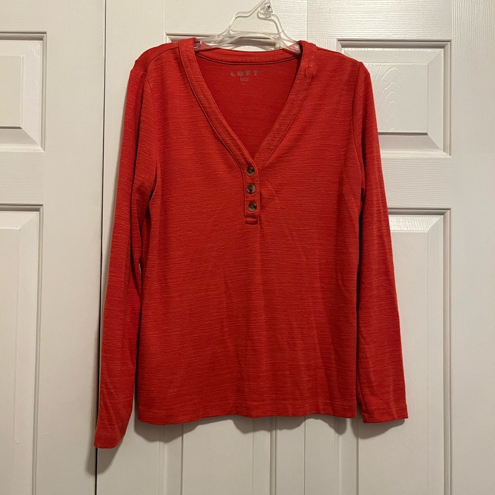 LOFT Henley Lightweight T-Shirt/Sweater